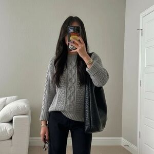 NWOT - Banana Republic Cable Knit Sweater